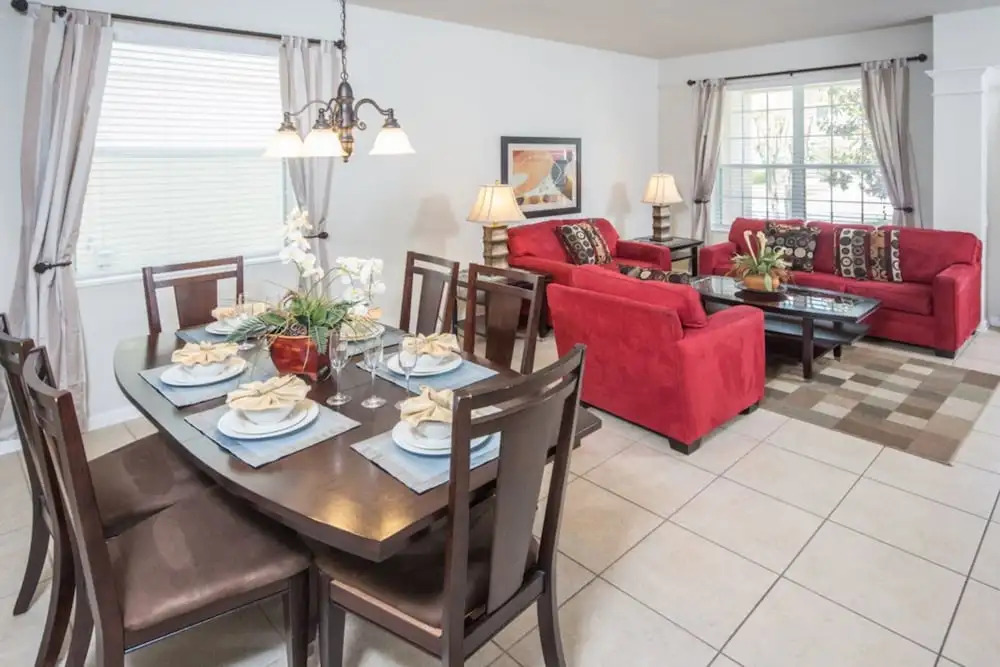 Windsor Hills 2548