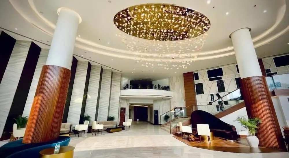 Mars Resorts