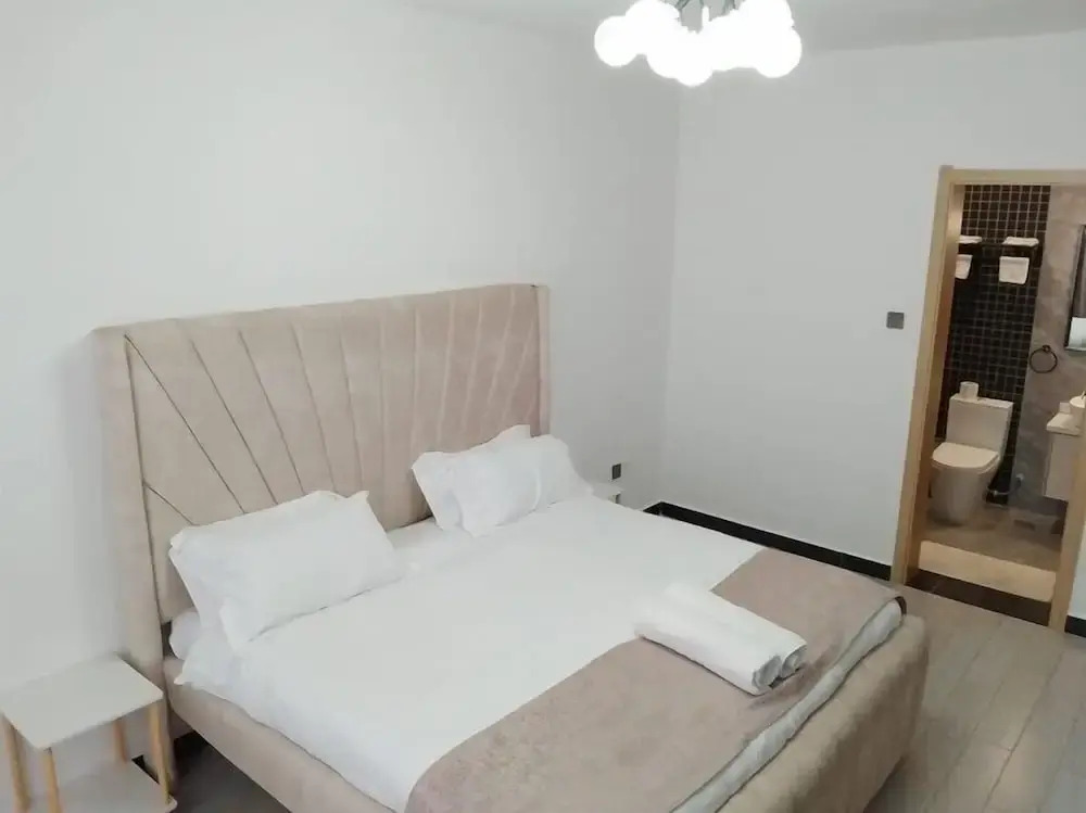 Staroot Residences - Dreamy Retreat