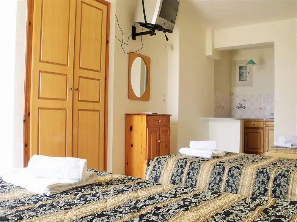 Konstantis Aparthotel