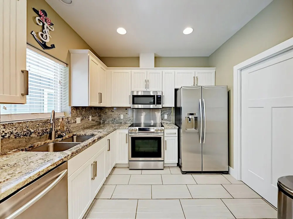 14308 Ridely Way Townhouse 3 Bedrooms 3 Bathrooms Townhouse