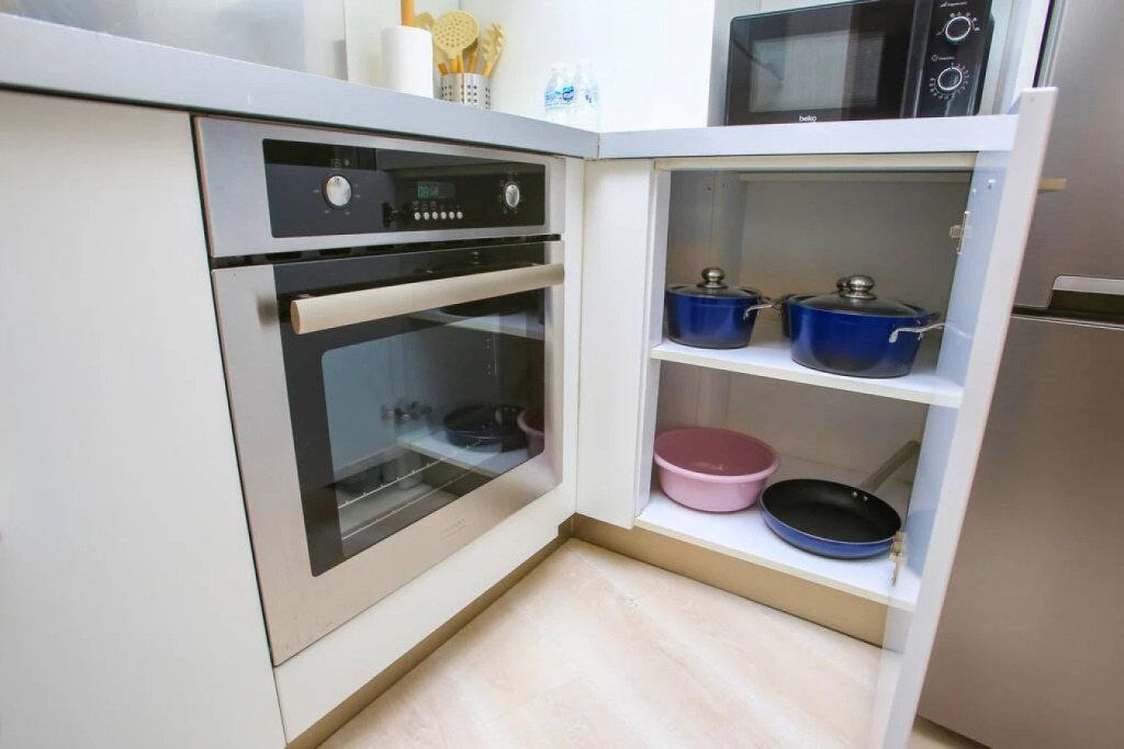 1-B Luxury Apt near Mall of IST