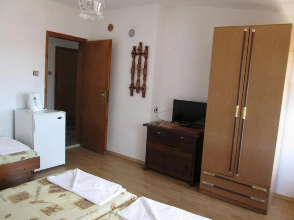 Guest House Plada View