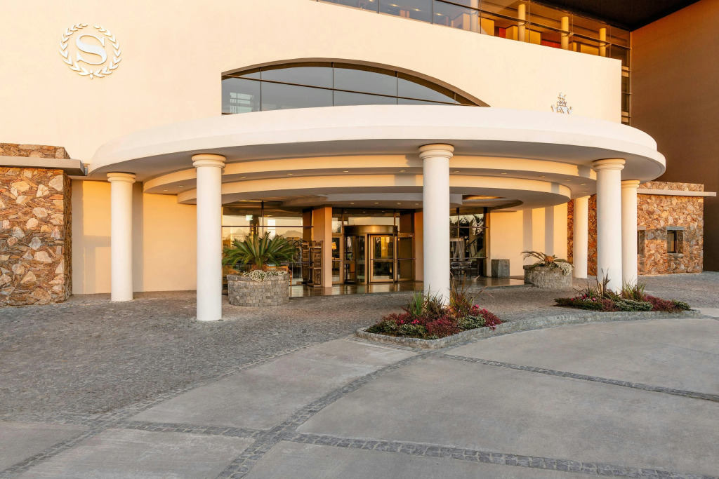 Sheraton Colonia Golf & Spa Resort