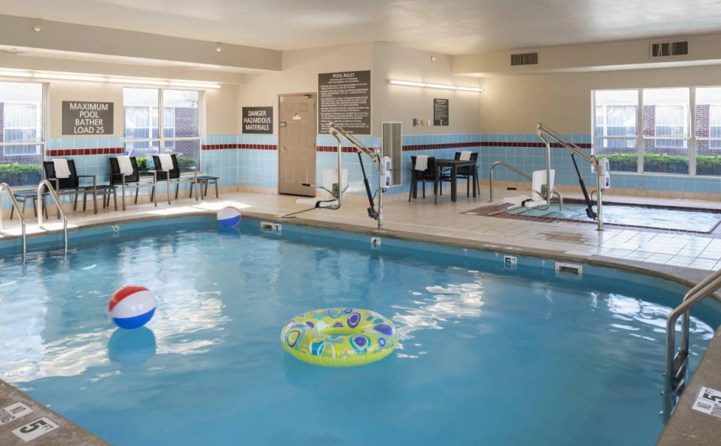 Fairfield Inn & Suites Indianapolis Airport