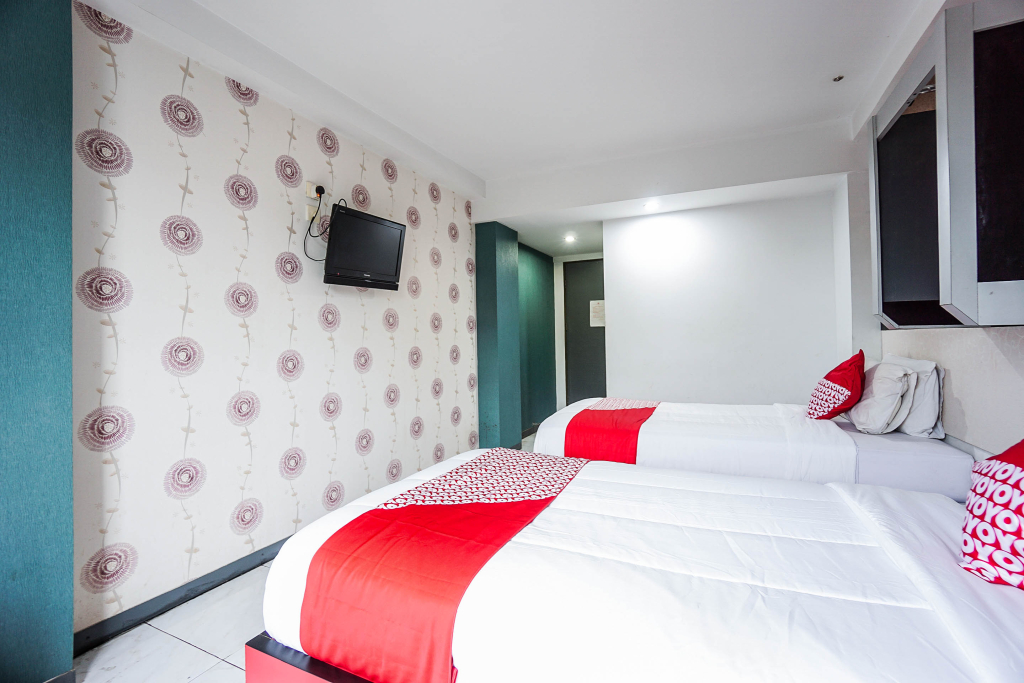 OYO 1318 Hotel Prince Boulevard