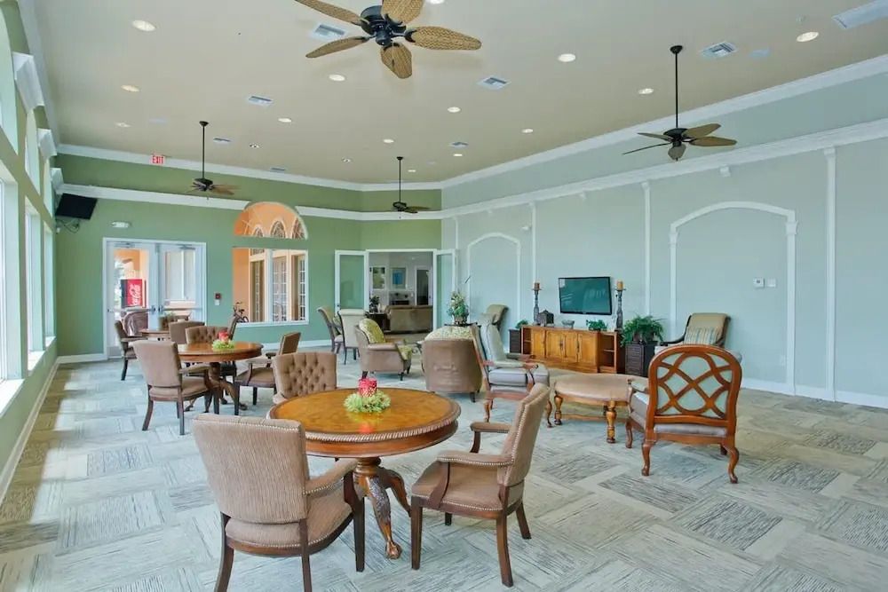Ground Floor Gathering up to 9 Guests Bl387