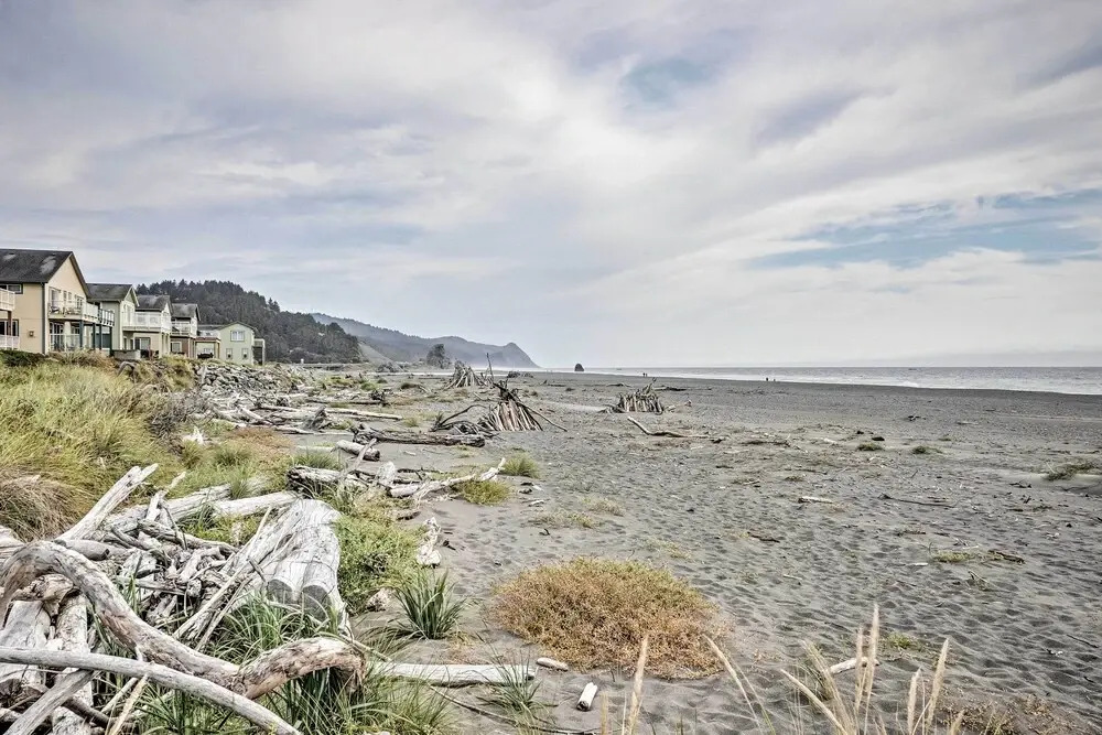 Quiet Waterfront Escape w/ Hot Tub & Beach Access!