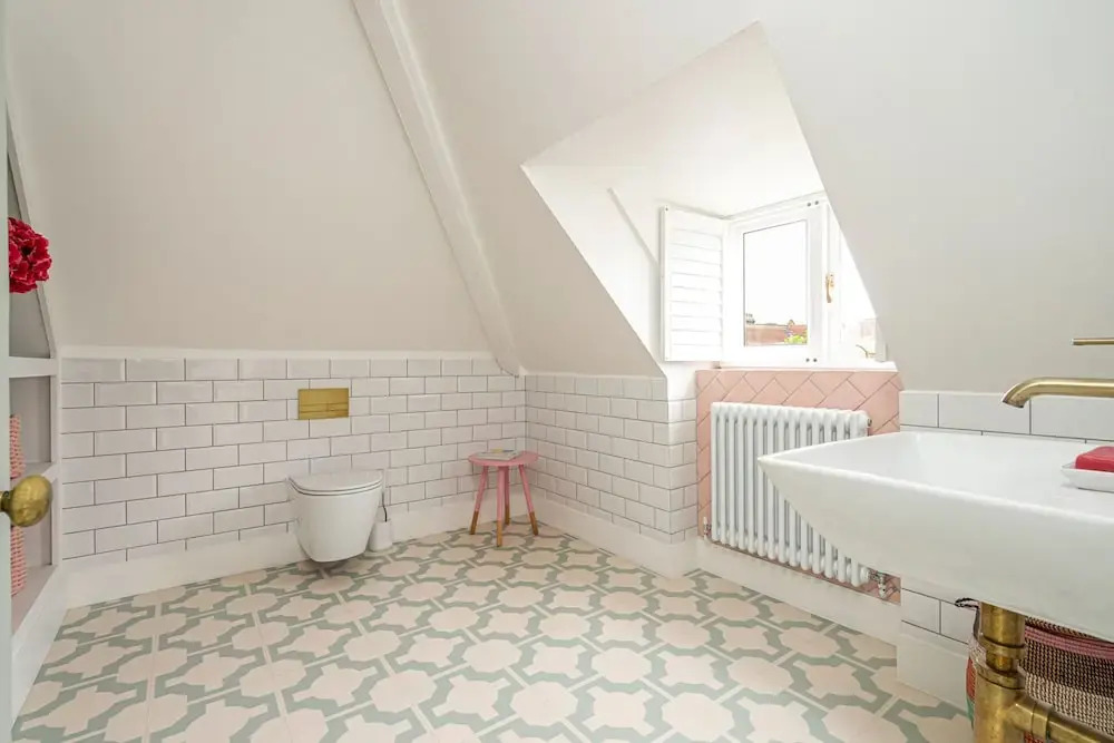 Chic and Colourful Family Home by Underthedoormat