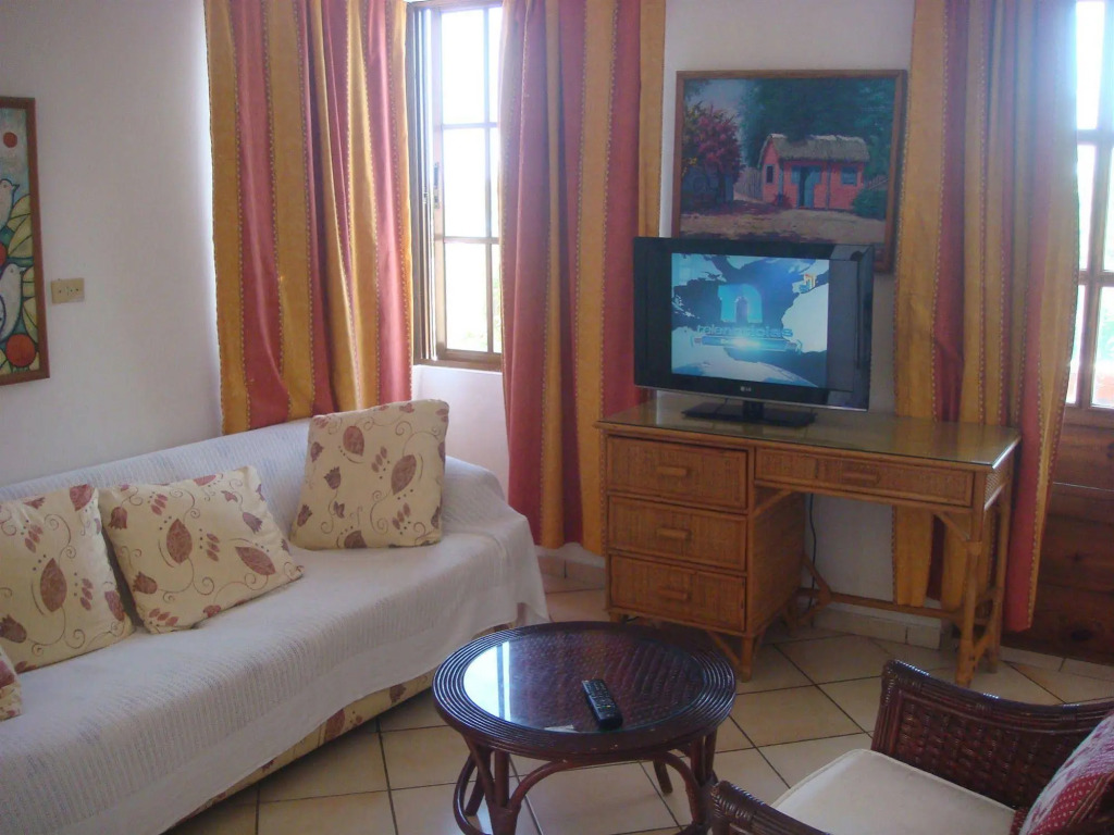 Hotel Neptuno Refugio