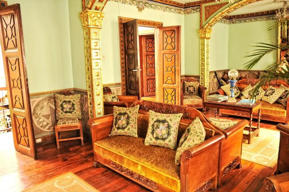 Hotel Cantuña