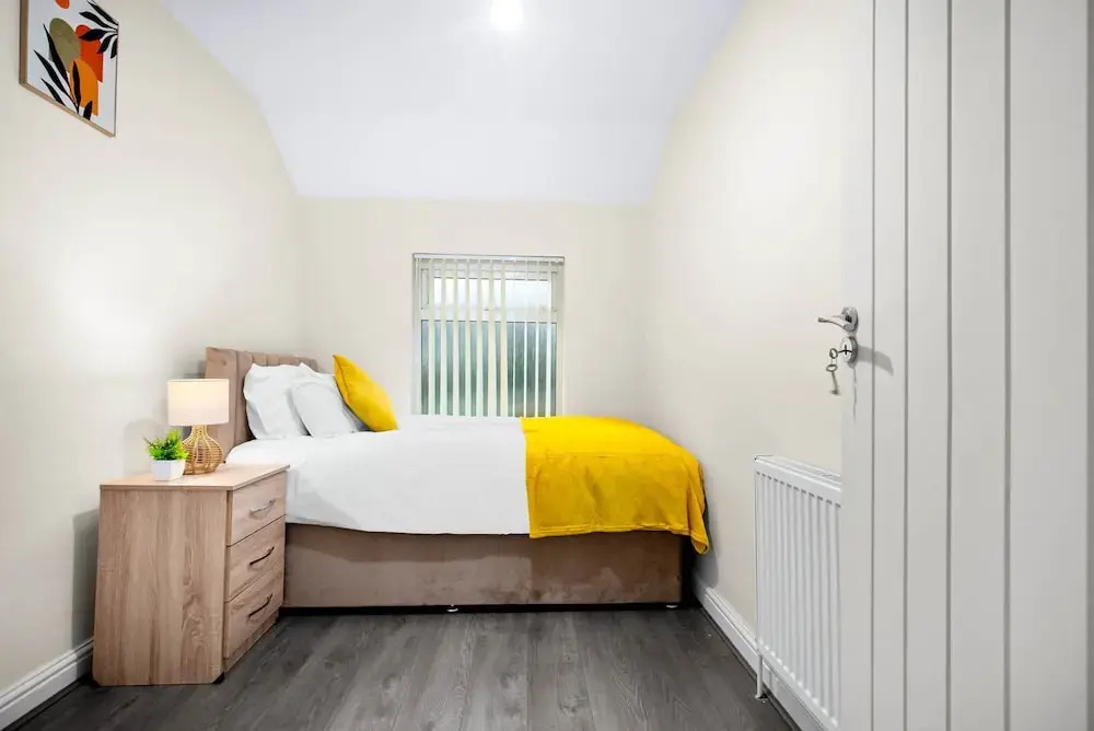3br-sleeps6-parking-familyfriendly-nearastonvilla