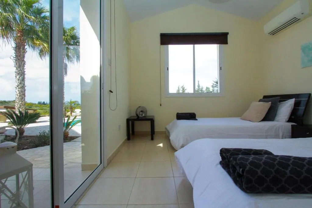 Theos Club Villas 3