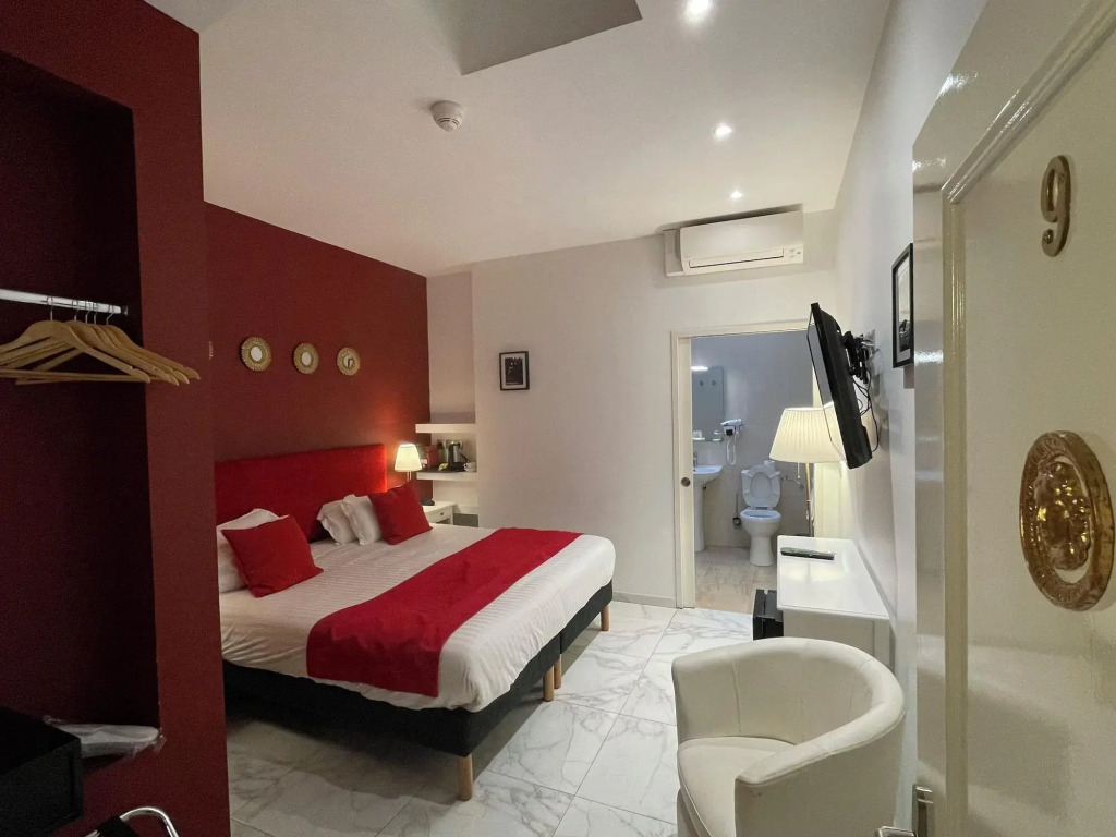 Hôtel Churchill Bordeaux Centre