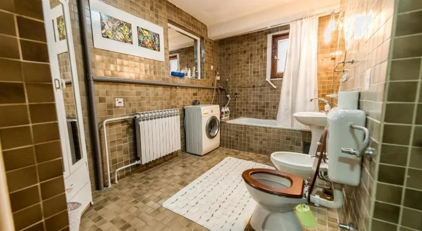 Rooms & Apartment GH Pasha