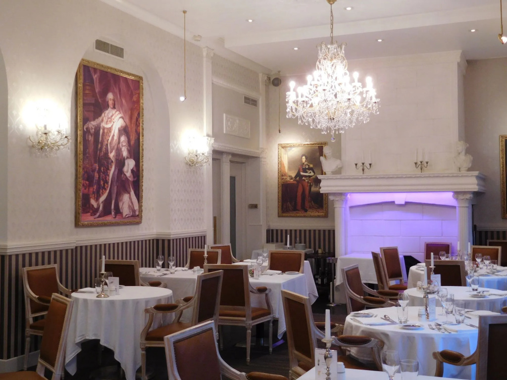 Brit Hotel Le Royal - Troyes