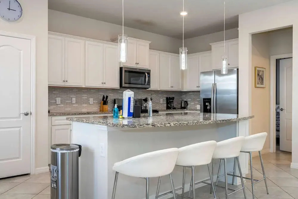 7392 Luxury Family Home 5BD Near Disney