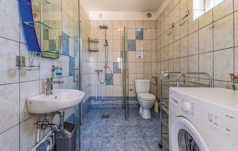 Stunning Home in Pula With Wifi and 2 Bedrooms