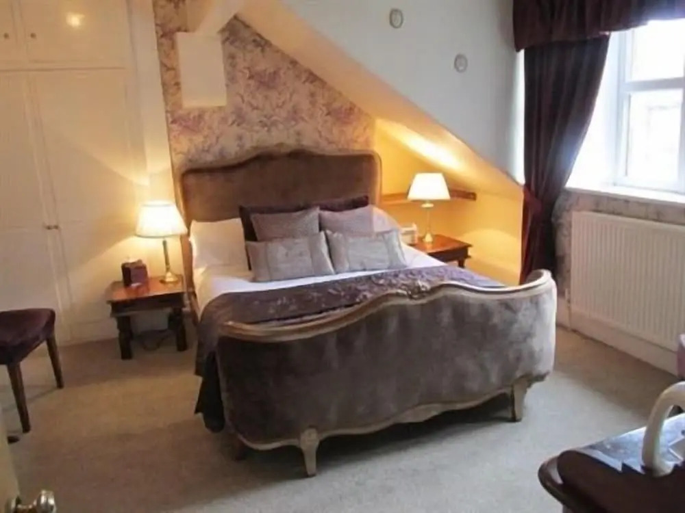 The Old Registry guest house
