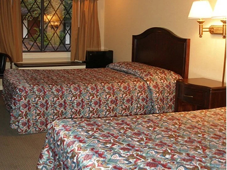 Red Carpet Inn Charlottesville