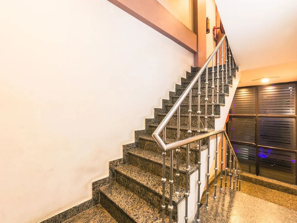 OYO 2558 Hotel R K Residency