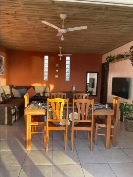 Casa com vista para o mar! Farol de Santa Marta