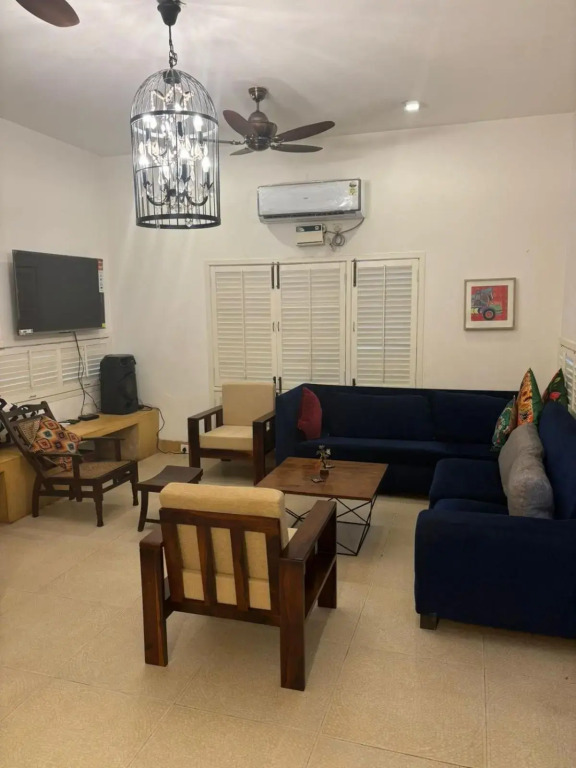 VILLA M,Solitude-1, 3bhk, nrbeach, wifi, pool, Candolim, Goa-by Moh Hospitality