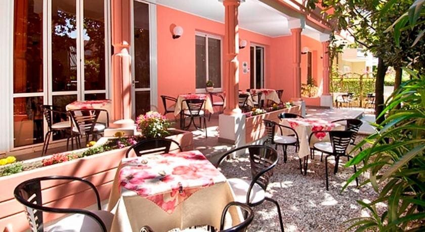 Hotel Rita