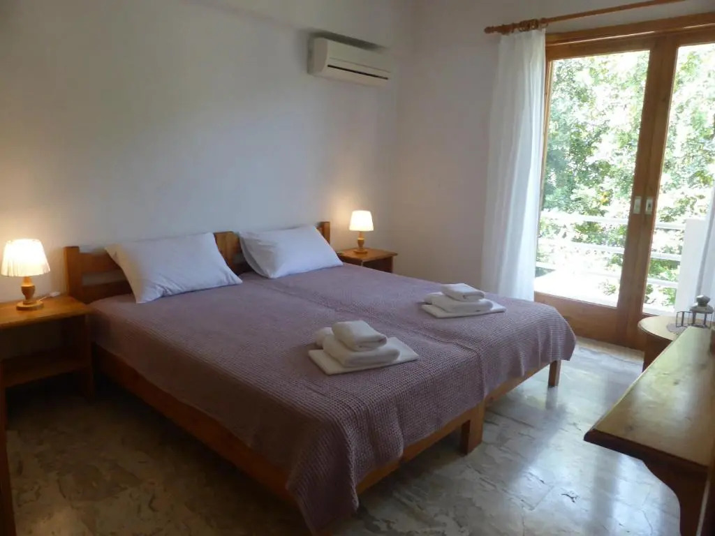 Aeolia Apartments
