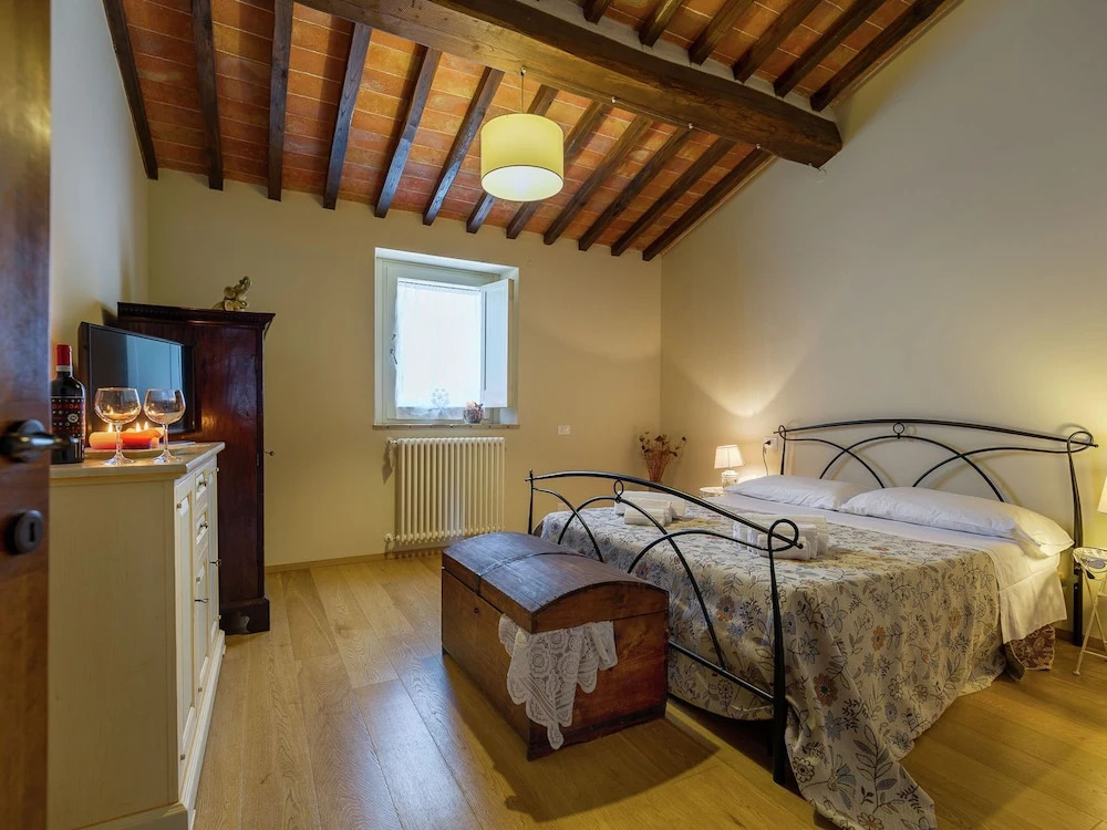 Typical Tuscan Farmhouse With Private Swimming Pool, 900m Away From a Small bar