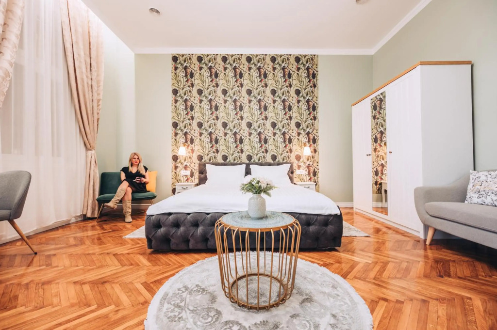 Central Park Rooms
