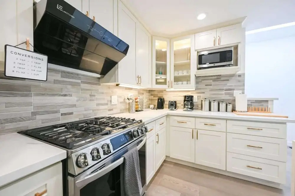 # Marbella Lane - Exquisite Home 3BR