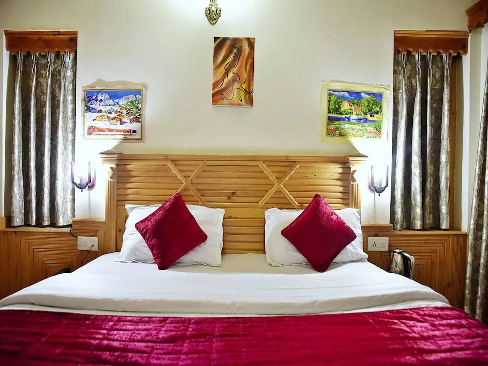 OYO 10185 Hotel Venus Villa