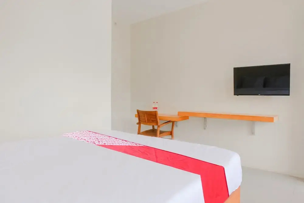 Oyo 668 Lovina Inn