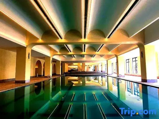 XinYu  Fairy Lake Tianmu Hot Spring Resort Hotel