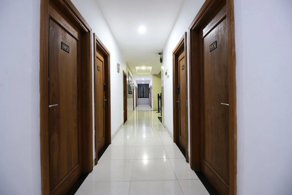 Arotel BSD