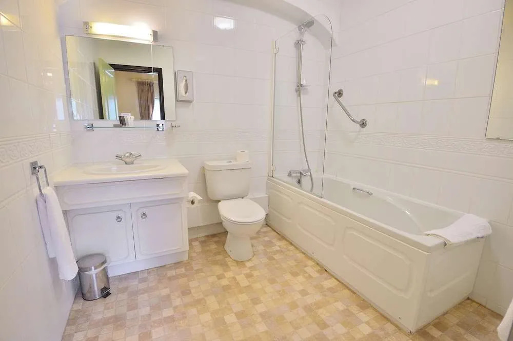 Best Western Roundabout Hotel