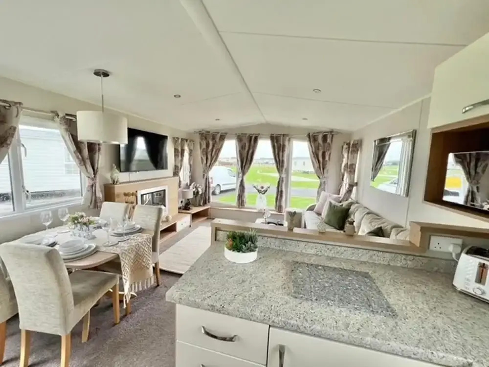 3bed-8berth- Hot Tub-mablethorpe-pet Friendly-wifi