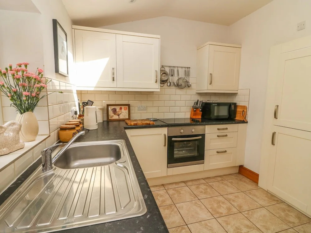Bridleways Cottage