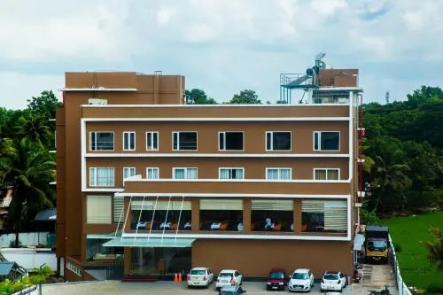 Hotel Ceasar Palace Kottayam