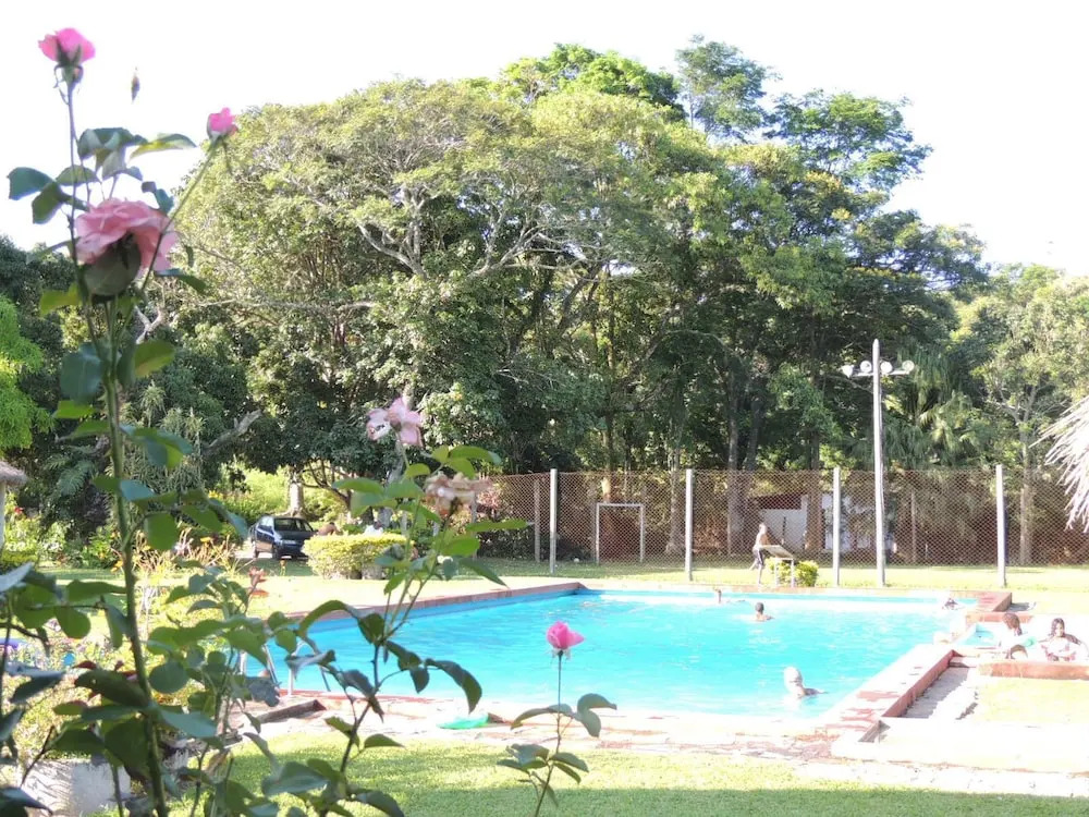 Parque Hotel Morro Azul - a 12 km do Parque dos Dinossauros