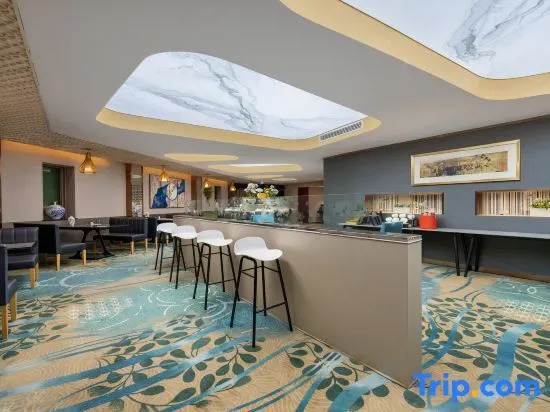 Anqing Mingjia Hotel