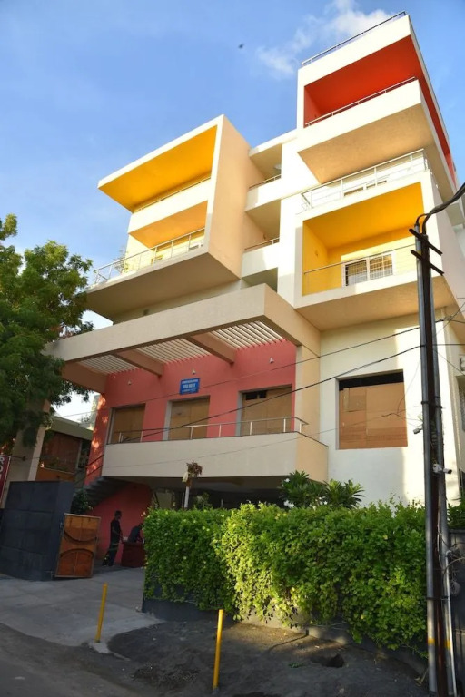 Rohini ApartHotel