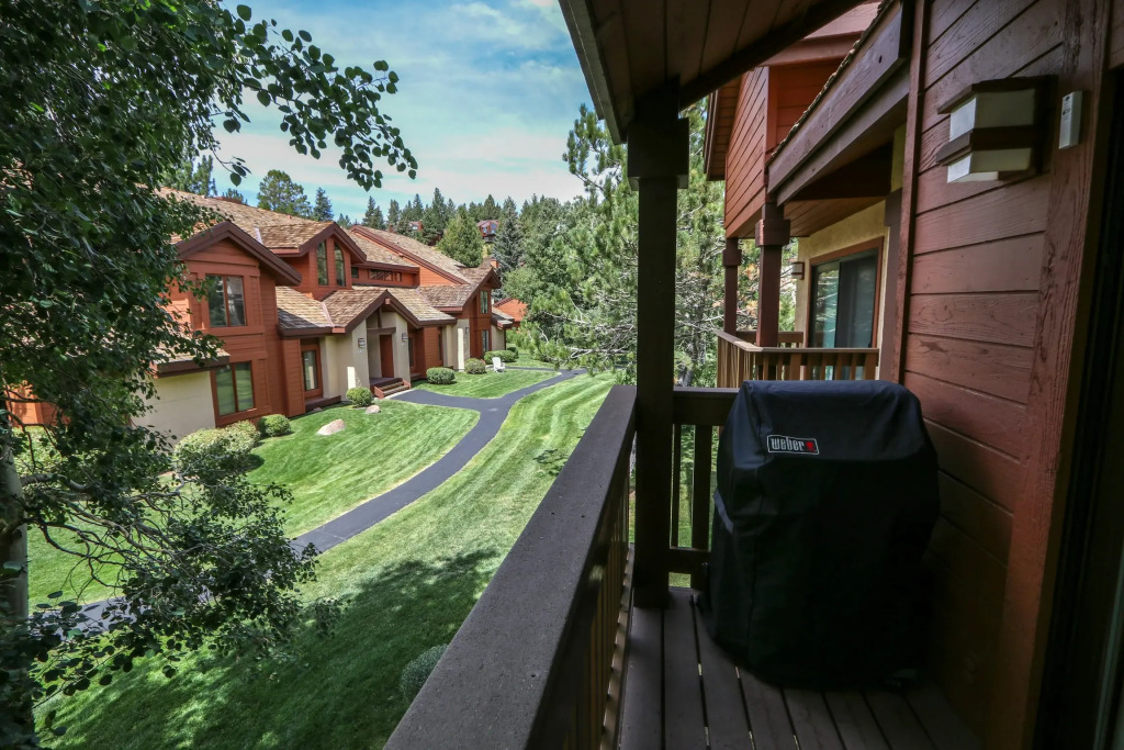 Snowcreek III #415 Condo