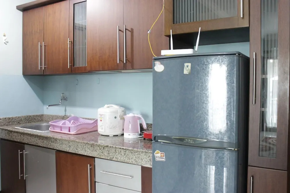 Spacious 2BR Galeri Ciumbuleuit Apartment near Parahyangan University By Travelio