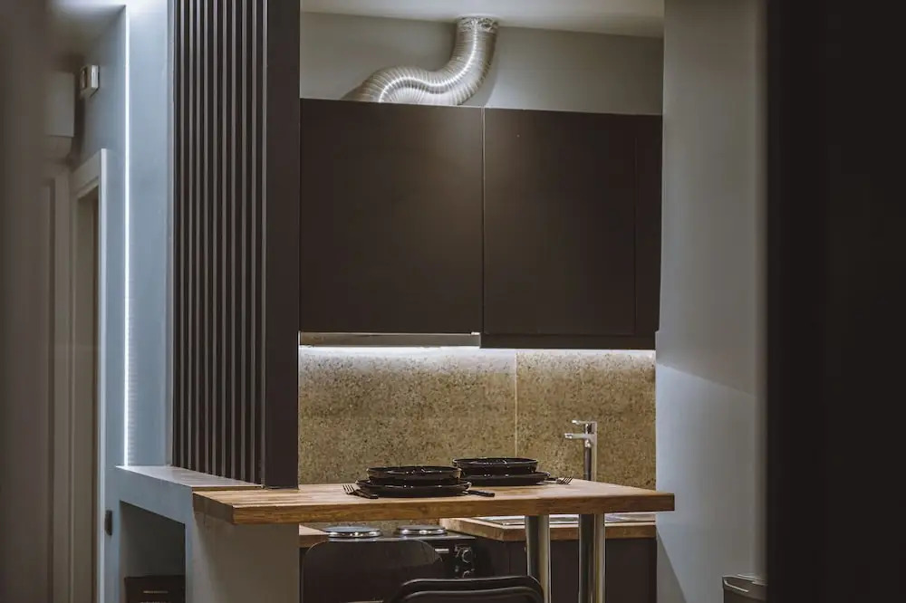 Athens Center Modern Suite