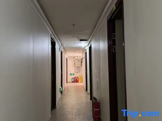 Urumqi Binyuan Express Hotel