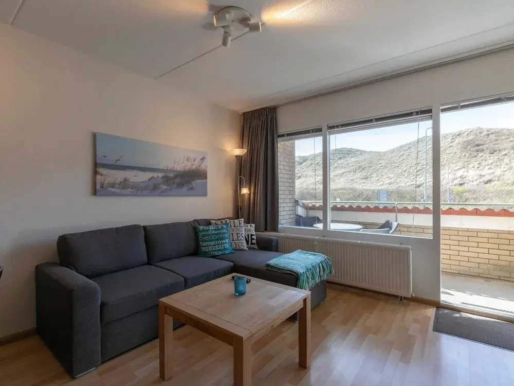 Spacious Holiday Apartment for 4 People