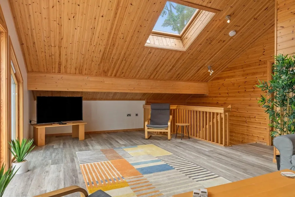 Everwyn Lodge - Luxury Lodge With Hot Tub