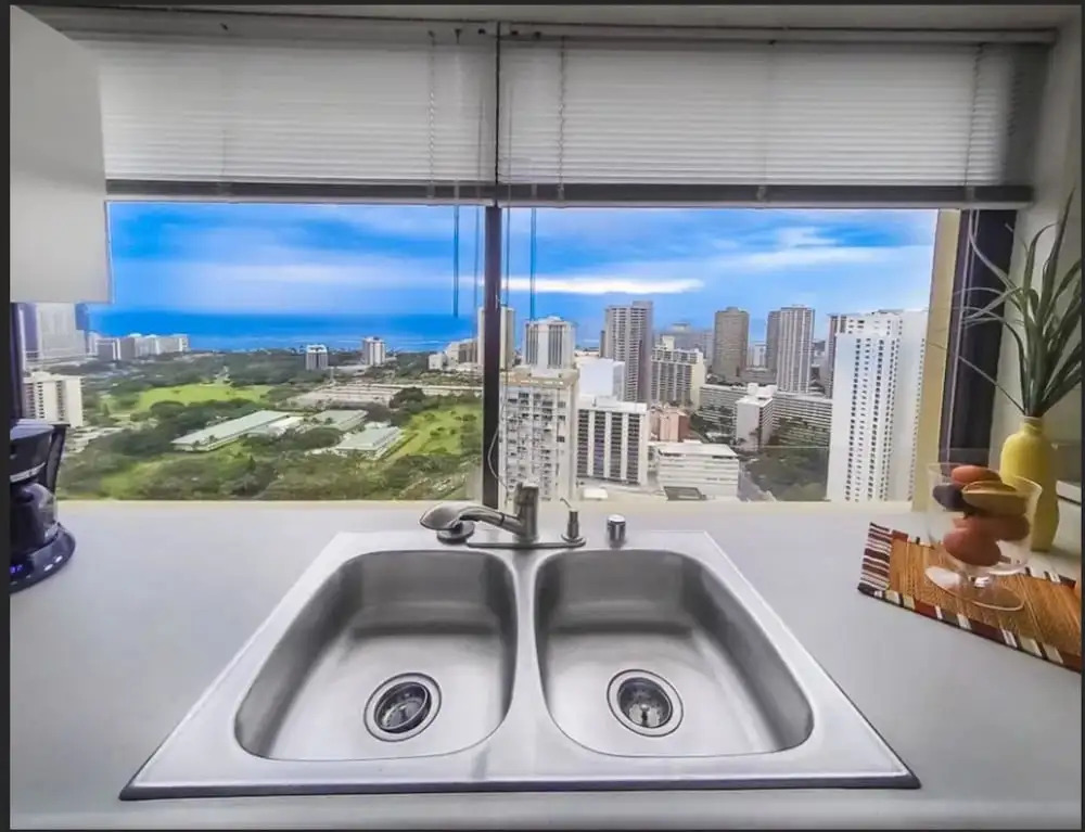 Penthouse Ph401